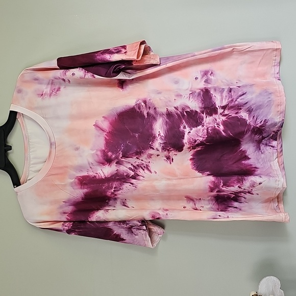 Women's Tie-Dye Top in Purple and Pink Hues, 2x Relaxed Fit - Picture 6 of 13